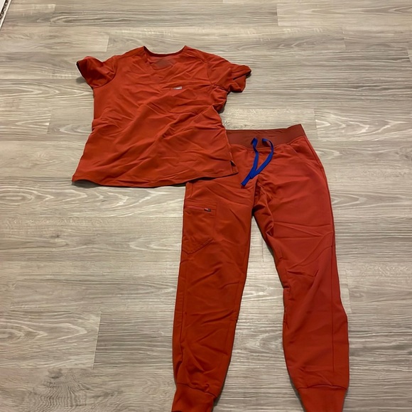 Figs Other - Figs Autumn Color S Catarina Top and XS Zamora Joggers